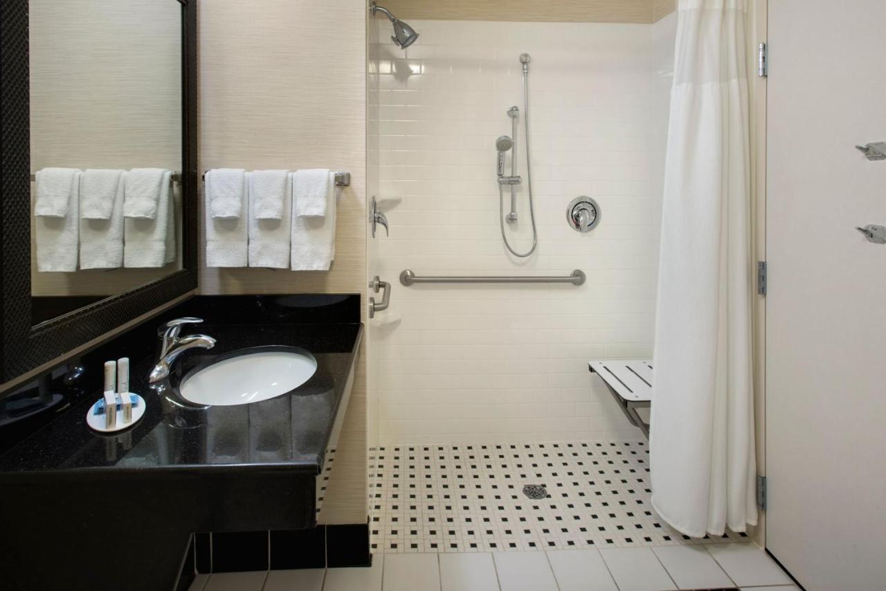 Fairfield Inn&Suites Verona Exterior foto